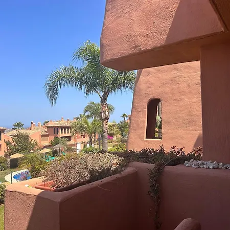 Luxurious 2 Bedroom Garden At El Soto Free Golf - Gym- Tennis - Paddle