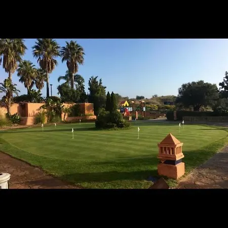 Luxurious 2 Bedroom Garden At El Soto Free Golf - Gym- Tennis - Paddle *