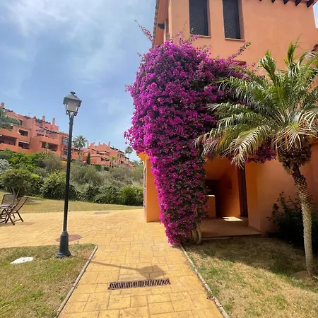 Apartment Luxurious 2 Bedroom Garden At El Soto Free Golf - Gym- Tennis - Paddle Ojen