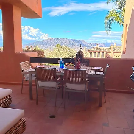 Luxurious 2 Bedroom Garden At El Soto Free Golf - Gym- Tennis - Paddle *