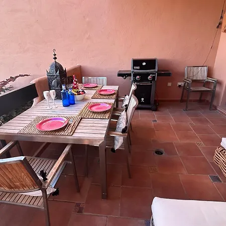 Luxurious 2 Bedroom Garden At El Soto Free Golf - Gym- Tennis - Paddle דירה